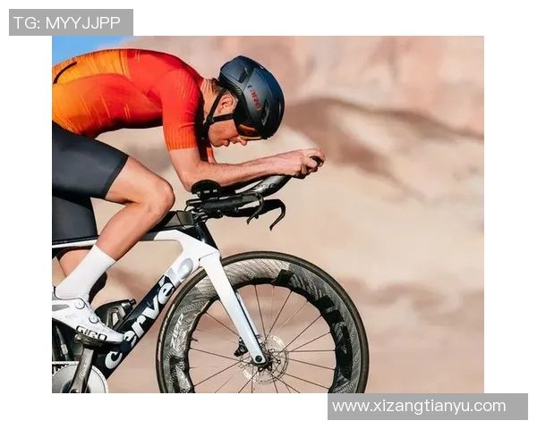 足球明星骑行自行车运动风采大赏经典瞬间合集